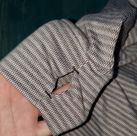 𝅺Long sleeve top striped large Fade by BKe - Picture 4 of 4